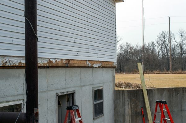 House Foundation Leveling in Lake Zurich